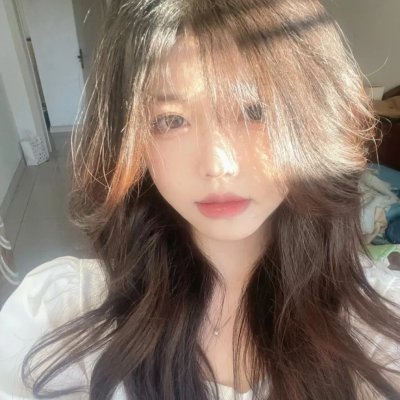 彩凤云裳高清封面